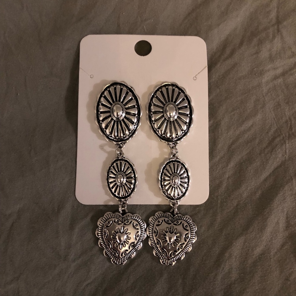Cider Metallic Dangle Earrings with Heart Design